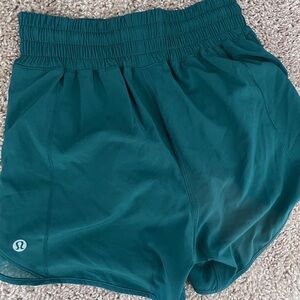 Lululemon Hotty Hot Shorts Teal Lagoon size 2